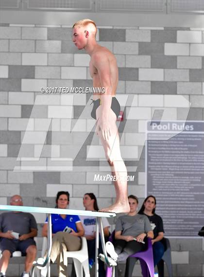 Thumbnail 2 in Conway Invitational Dive Meet photogallery.