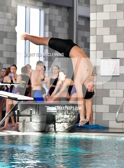 Thumbnail 3 in Conway Invitational Dive Meet photogallery.