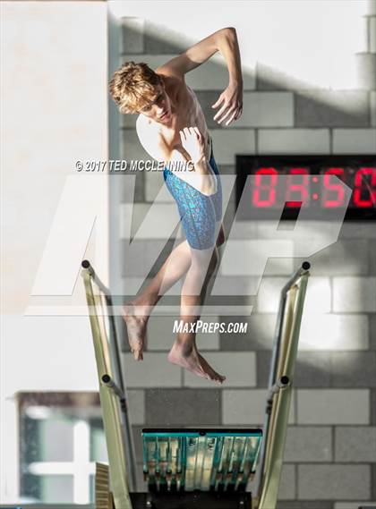 Thumbnail 1 in Conway Invitational Dive Meet photogallery.
