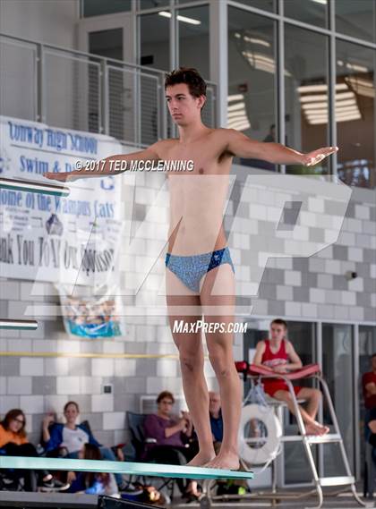 Thumbnail 3 in Conway Invitational Dive Meet photogallery.