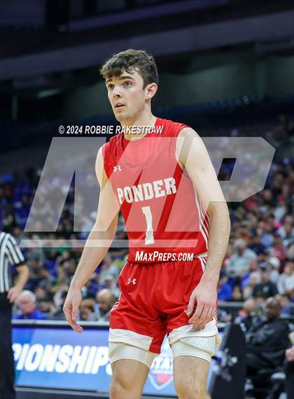 Thumbnail 3 in Holliday vs. Ponder (UIL 3A Basketball Semifinal) photogallery.