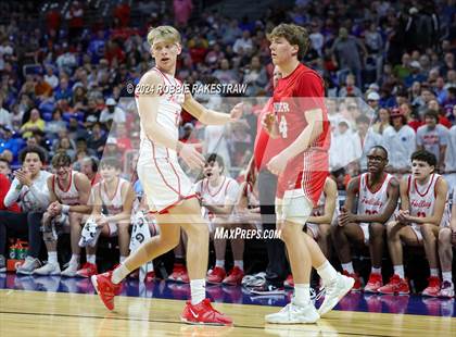 Thumbnail 1 in Holliday vs. Ponder (UIL 3A Basketball Semifinal) photogallery.