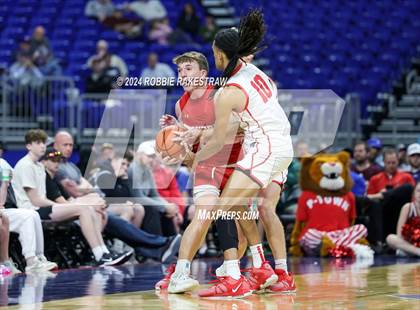 Thumbnail 3 in Holliday vs. Ponder (UIL 3A Basketball Semifinal) photogallery.