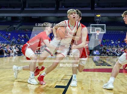 Thumbnail 2 in Holliday vs. Ponder (UIL 3A Basketball Semifinal) photogallery.