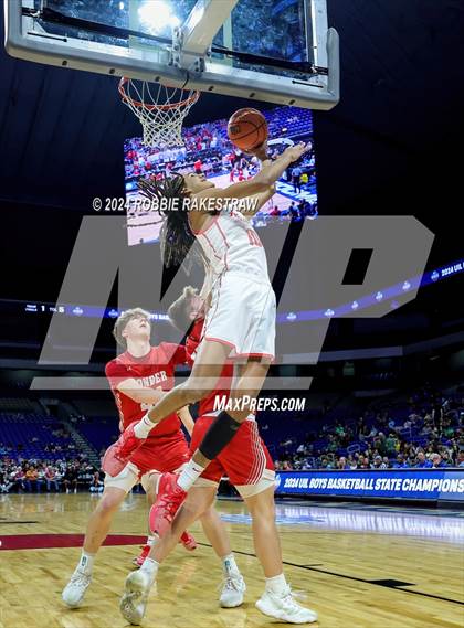 Thumbnail 3 in Holliday vs. Ponder (UIL 3A Basketball Semifinal) photogallery.