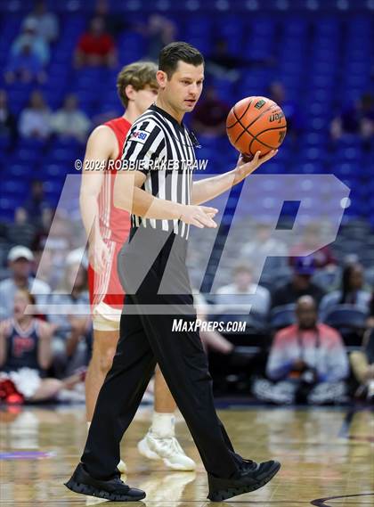 Thumbnail 3 in Holliday vs. Ponder (UIL 3A Basketball Semifinal) photogallery.