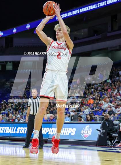 Thumbnail 1 in Holliday vs. Ponder (UIL 3A Basketball Semifinal) photogallery.