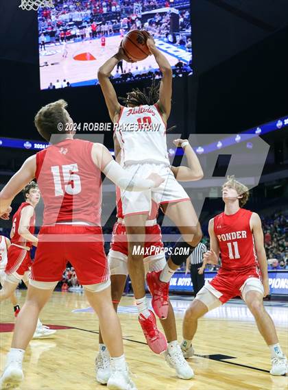 Thumbnail 1 in Holliday vs. Ponder (UIL 3A Basketball Semifinal) photogallery.