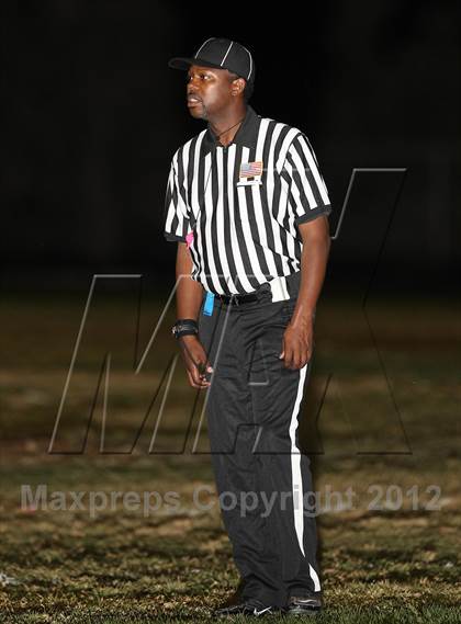 Thumbnail 2 in Crean Lutheran vs. St. Genevieve photogallery.