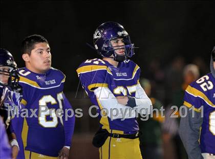 Thumbnail 3 in Kingsburg vs Ridgeview (CIF CS D3 Final) photogallery.