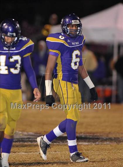 Thumbnail 2 in Kingsburg vs Ridgeview (CIF CS D3 Final) photogallery.