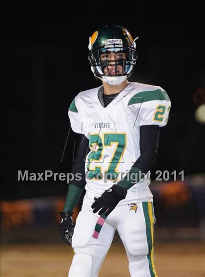 Thumbnail 3 in Kingsburg vs Ridgeview (CIF CS D3 Final) photogallery.