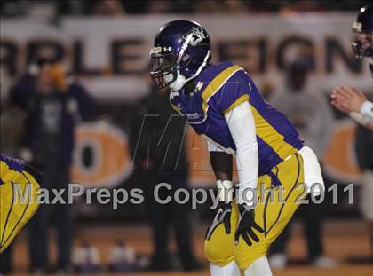 Thumbnail 1 in Kingsburg vs Ridgeview (CIF CS D3 Final) photogallery.
