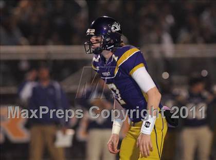 Thumbnail 1 in Kingsburg vs Ridgeview (CIF CS D3 Final) photogallery.