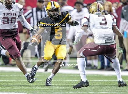 Thumbnail 2 in Valdosta vs. Tucker (GHSA 6A Final) photogallery.