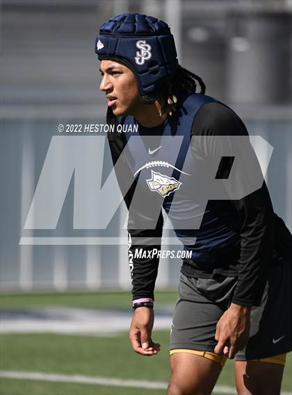 Thumbnail 3 in Oaks Christian vs. St. John Bosco (Brave 8 Invitational) photogallery.