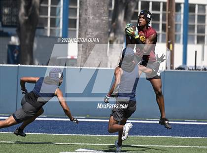 Thumbnail 1 in Oaks Christian vs. St. John Bosco (Brave 8 Invitational) photogallery.