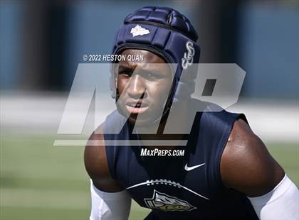 Thumbnail 2 in Oaks Christian vs. St. John Bosco (Brave 8 Invitational) photogallery.