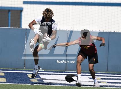 Thumbnail 3 in Oaks Christian vs. St. John Bosco (Brave 8 Invitational) photogallery.