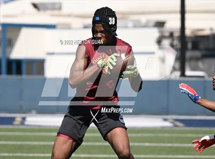 Thumbnail 2 in Oaks Christian vs. St. John Bosco (Brave 8 Invitational) photogallery.