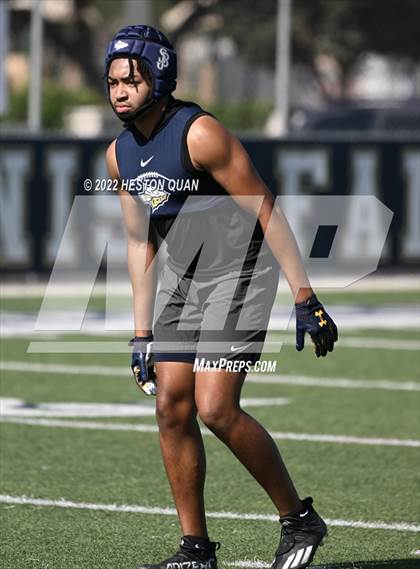 Thumbnail 3 in Oaks Christian vs. St. John Bosco (Brave 8 Invitational) photogallery.