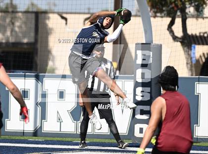 Thumbnail 3 in Oaks Christian vs. St. John Bosco (Brave 8 Invitational) photogallery.