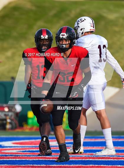 Thumbnail 3 in Trinity vs. Midland Lee (UIL 6A Division 1 Region 1 Regional Semifinal) photogallery.