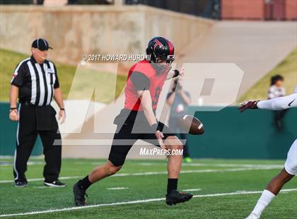 Thumbnail 3 in Trinity vs. Midland Lee (UIL 6A Division 1 Region 1 Regional Semifinal) photogallery.