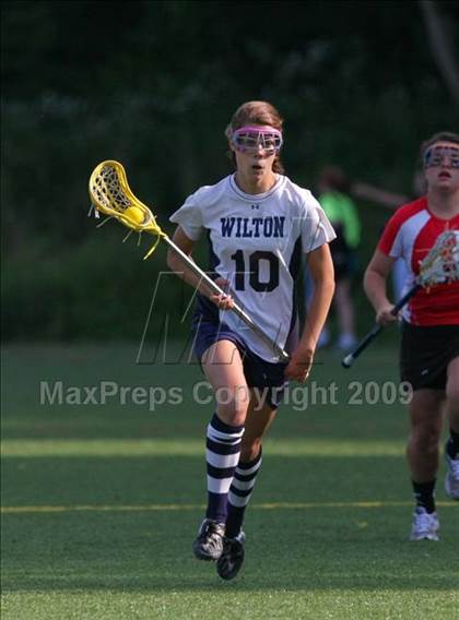 Thumbnail 3 in Greenwich @ Wilton (CIAC D1 Quarterfinal) photogallery.