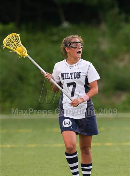 Thumbnail 3 in Greenwich @ Wilton (CIAC D1 Quarterfinal) photogallery.