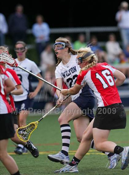 Thumbnail 3 in Greenwich @ Wilton (CIAC D1 Quarterfinal) photogallery.