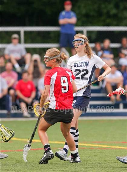Thumbnail 3 in Greenwich @ Wilton (CIAC D1 Quarterfinal) photogallery.