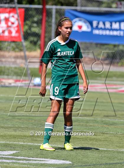 Thumbnail 2 in Manteca vs East Union (CIF-SJS D3 Final) photogallery.