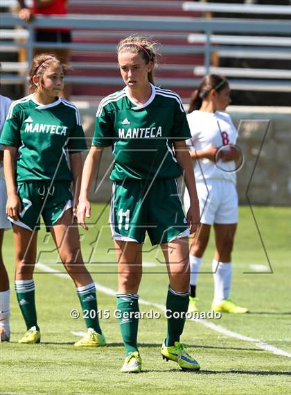 Thumbnail 3 in Manteca vs East Union (CIF-SJS D3 Final) photogallery.