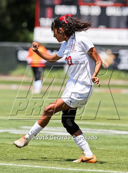 Thumbnail 2 in Manteca vs East Union (CIF-SJS D3 Final) photogallery.