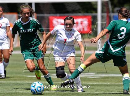 Thumbnail 3 in Manteca vs East Union (CIF-SJS D3 Final) photogallery.