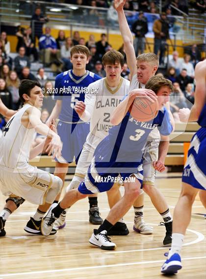 Thumbnail 3 in Allegheny-Clarion Valley vs. Clarion-Limestone (District IX 1A Consolation) photogallery.