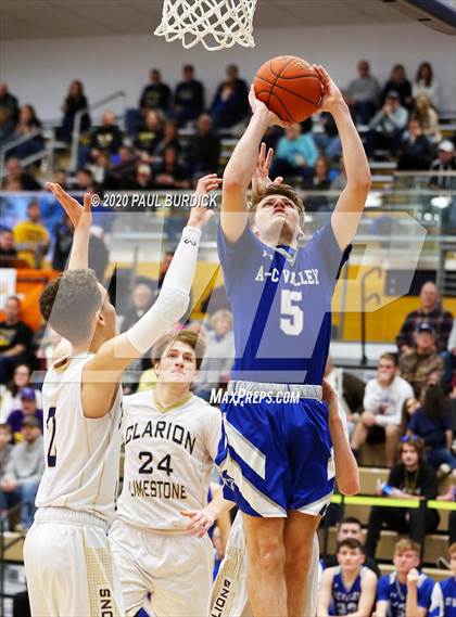 Thumbnail 3 in Allegheny-Clarion Valley vs. Clarion-Limestone (District IX 1A Consolation) photogallery.