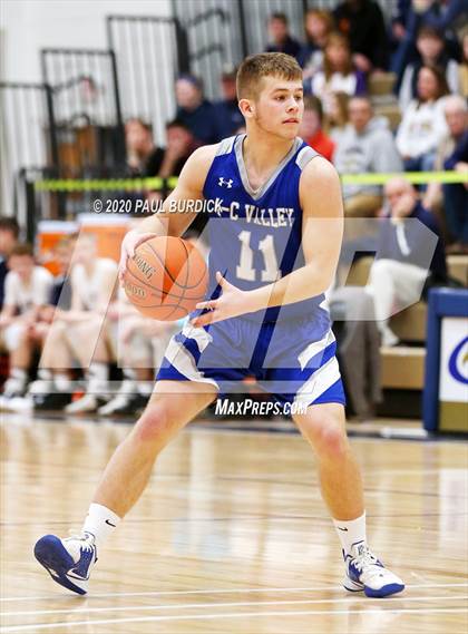 Thumbnail 1 in Allegheny-Clarion Valley vs. Clarion-Limestone (District IX 1A Consolation) photogallery.