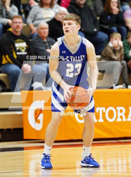 Thumbnail 3 in Allegheny-Clarion Valley vs. Clarion-Limestone (District IX 1A Consolation) photogallery.