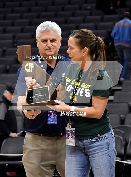Thumbnail 1 in St. John Bosco vs. San Ramon Valley (CIF State D1 Final) photogallery.
