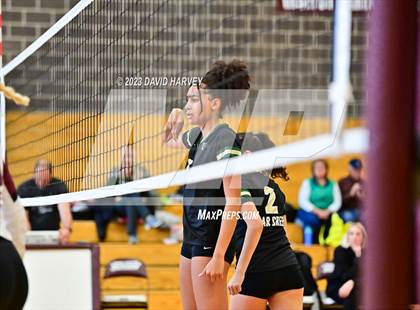 Thumbnail 2 in Golden vs. Bear Creek photogallery.