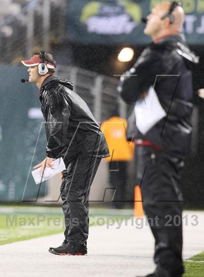 Thumbnail 3 in Pompton Lakes vs. Hasbrouck Heights (NJSIAA North 1 Group 1 Final) photogallery.