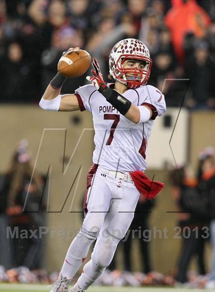 Thumbnail 2 in Pompton Lakes vs. Hasbrouck Heights (NJSIAA North 1 Group 1 Final) photogallery.