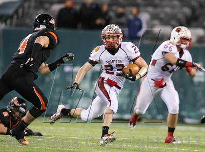 Thumbnail 1 in Pompton Lakes vs. Hasbrouck Heights (NJSIAA North 1 Group 1 Final) photogallery.