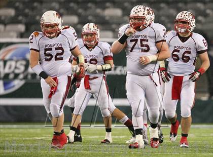 Thumbnail 2 in Pompton Lakes vs. Hasbrouck Heights (NJSIAA North 1 Group 1 Final) photogallery.