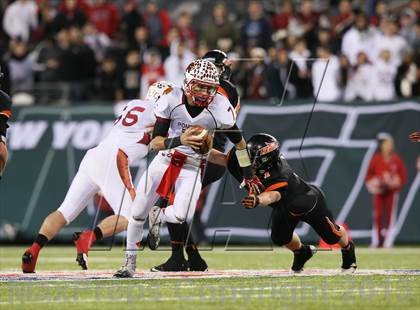 Thumbnail 1 in Pompton Lakes vs. Hasbrouck Heights (NJSIAA North 1 Group 1 Final) photogallery.