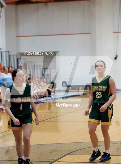 Thumbnail 2 in Grand Saline vs Harleton photogallery.