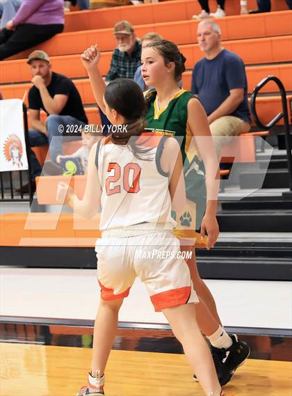 Thumbnail 1 in Grand Saline vs Harleton photogallery.