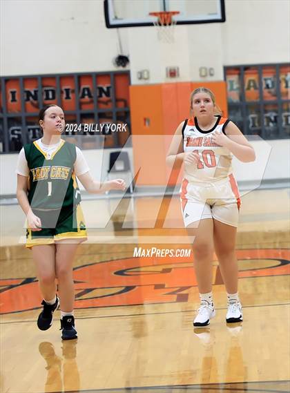 Thumbnail 2 in Grand Saline vs Harleton photogallery.